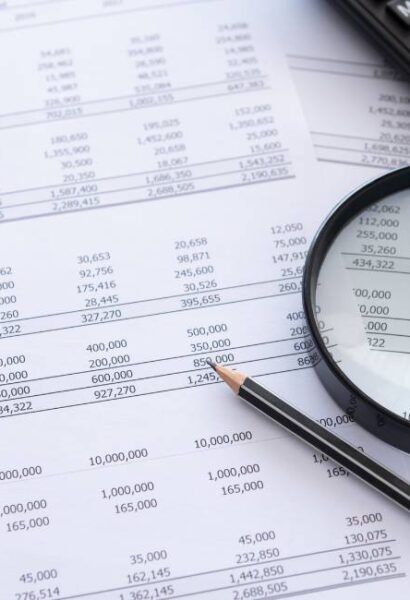Integration of QuickBooks with Shopify and CRMs