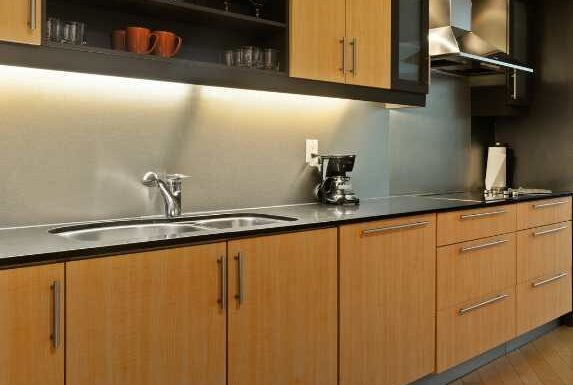 Financial Operations Services for cabinet renovation projects
