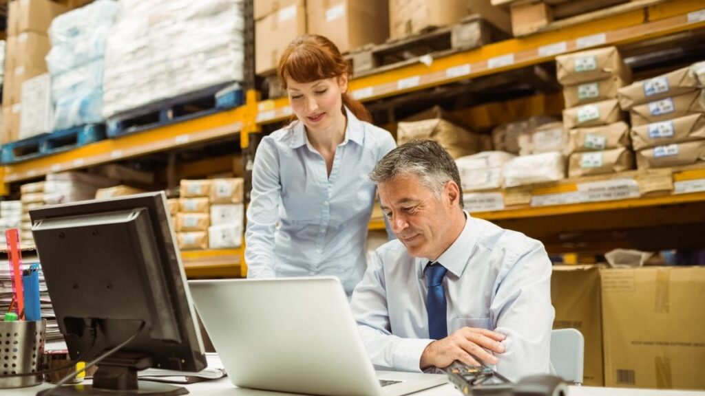 Distributor using accounting software in a warehouse