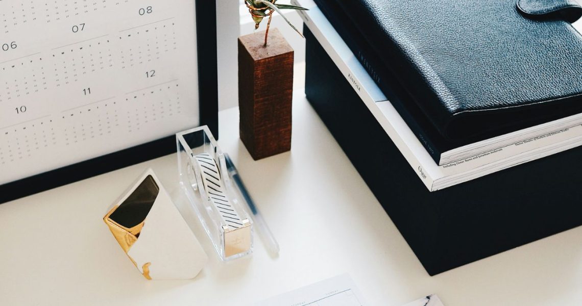 The Non-Accountants’ Guide to QuickBooks_ Simplifying Financial Tasks for Small Businesses